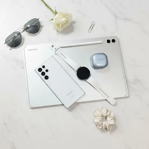 samsung galaxy tech ecosystem smartwatch, phone, tablet, earbuds for modern lifestyle